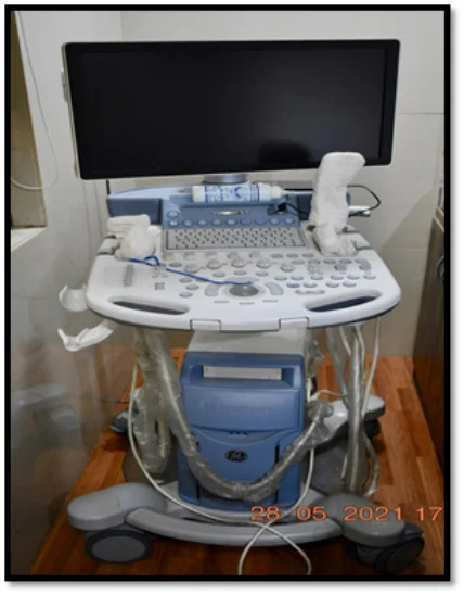 Advanced ultrasound machine at the Best Sonography Centre in Ahmedabad for accurate pregnancy scans, abdominal imaging, and diagnostic sonography services.